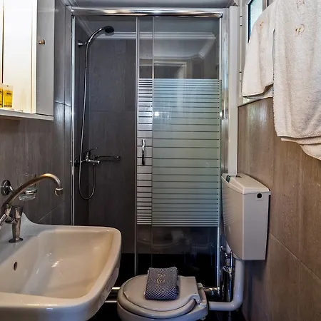 Hotel de apartamente Sea Breeze Lixouri