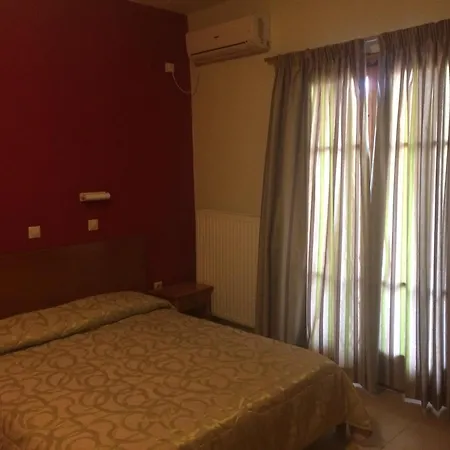 Sea Breeze Апарт-отель Ликсури